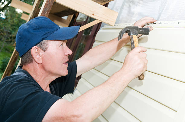 Best Furniture Removal  in Fort Deposit, AL